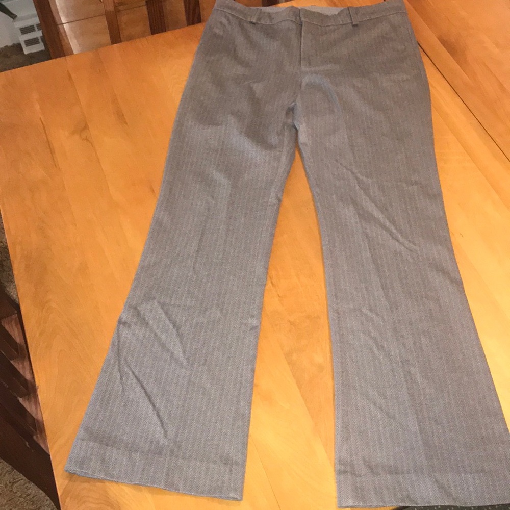 Kut from the Kloth Gray & Black Herringbone Pants